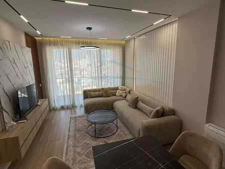 Tirane, jepet me qera apartament 2+1 Kati 7, 94 m² 750 € 