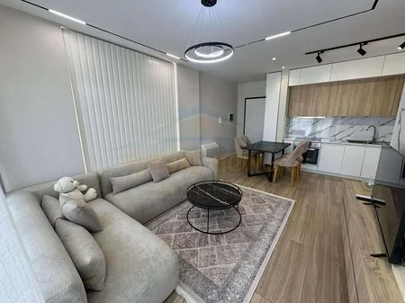 Tirane, jepet me qera apartament 2+1 Kati 7, 94 m² 750 € 