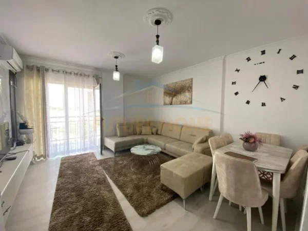 Shitet Apartament 2+1+2 , Fresk ,135.000 €