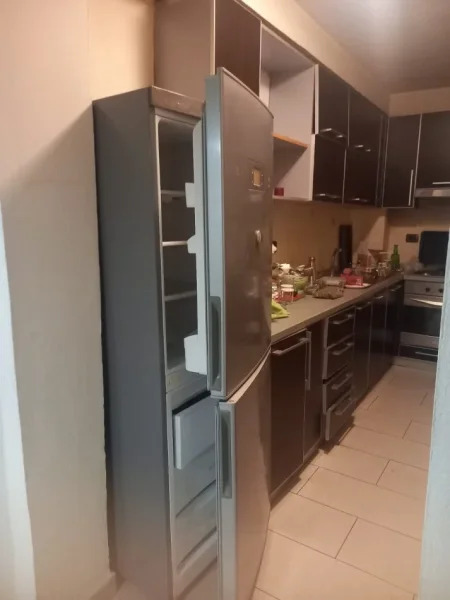 Tirane, jepet me qera apartament 2+1 Kati 2, 80 m² 600 € (21 dhjetori)