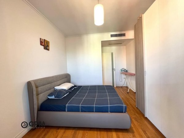Tirane, jepet me qera apartament 2+1+2 ne Bllok , Kati 7, 123 m² 1.600 €