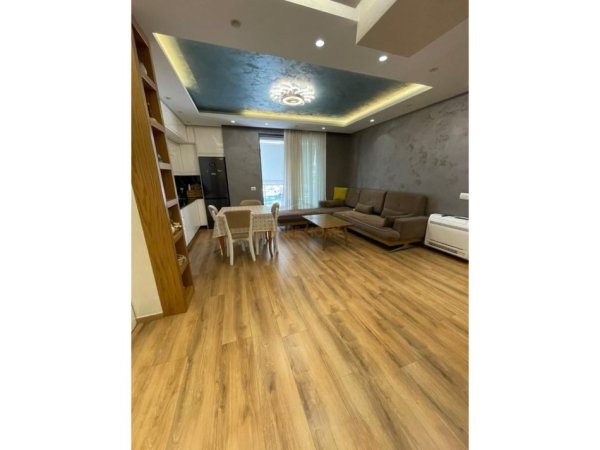 Tirane, shitet apartament 2+1 Kati 6, 105 m² 200.000 € (Fusha e Aviacionit)