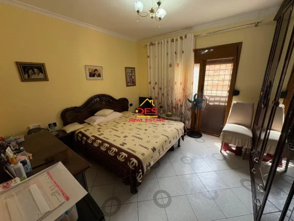 Vlore, shitet shtepi 2+1+Ballkon Kati 0, 64 m² 135.000 € (Lagjja 28 Nëntori)