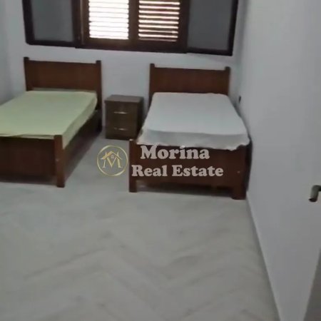 Tirane, jepet me qera apartament 2+1 Kati 1, 90 m² 400 € (Laprake)