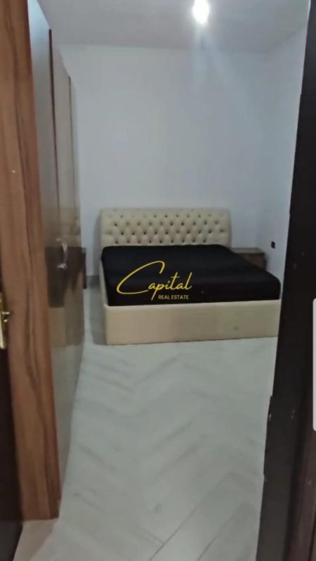 Tirane, jepet me qera apartament 2+1 Kati 1, 100 m² 400 € (LAPRAKE)