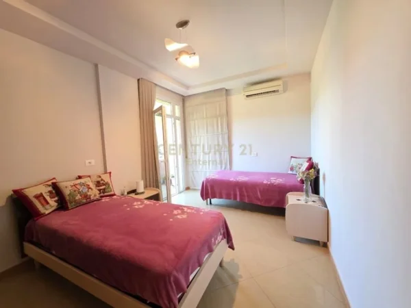 Tirane, shitet apartament 3+1+Aneks+Ballkon Kati 4, 166 m² 470.000 € (Kopshti Botanik)