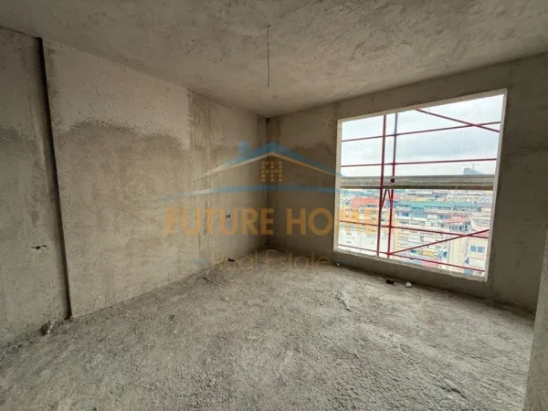 Tirane, shitet apartament 2+1+Ballkon Kati 11, 122 m² 310.000 €,White Tower Residence,  (Komuna e Parisit)