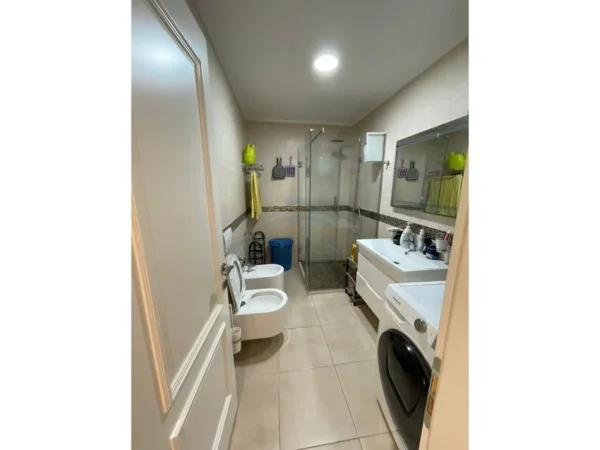 Tirane, shitet apartament 2+1+Ballkon Kati 6, 105 m² 200.000 € (Garden Residence Turdiu)