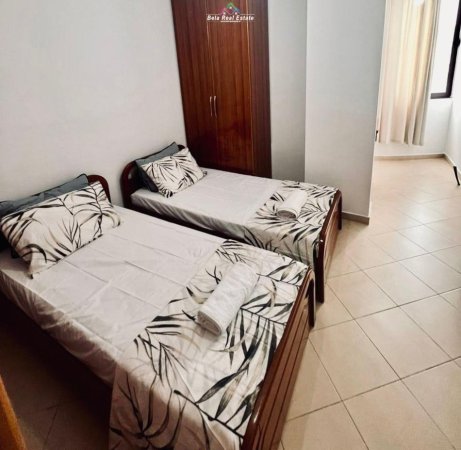Tirane, jepet me qera apartament 2+1 Kati 8, 110 m² 850 € (vilat gjermane)