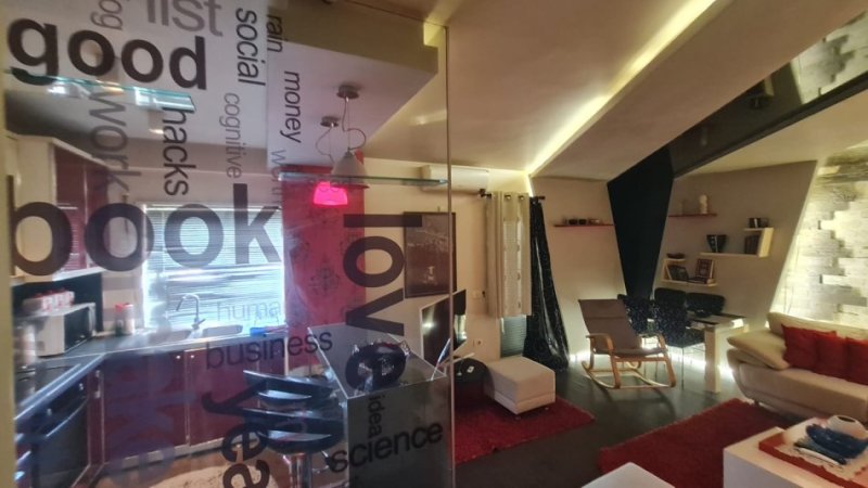 Tirane, jepet me qera apartament 2+1 Kati 3, 80 m² 550 € (Kompleksi Kontakt 21 Dhjetori)