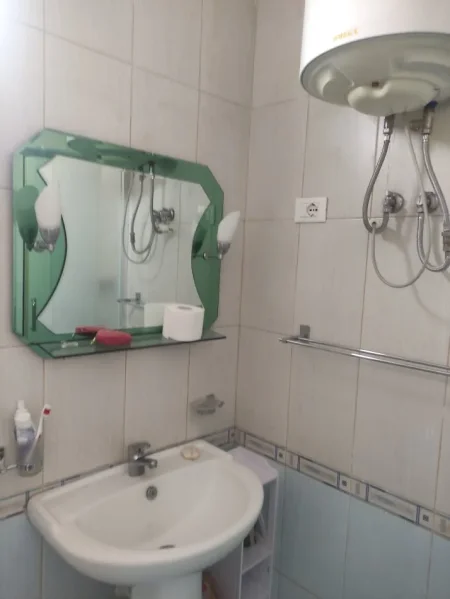 jepet me qera Vile 2+1+Aneks+Ballkon Kati 3, 90 m²