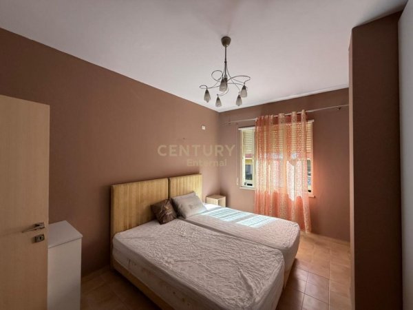 Tirane, jepet me qera apartament 2+1 Kati 2, 104 m² 650 € (Liqeni i Thate)