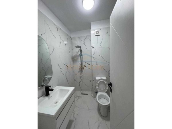 Tirane, shitet apartament 1+1+Ballkon Kati 1, 62 m² 105.000 € (YZBERISHT)