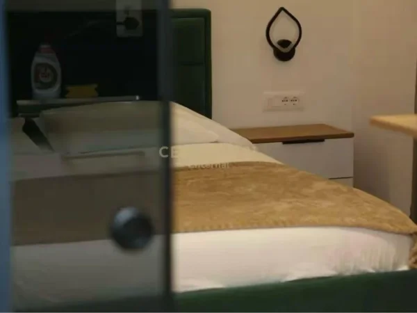 Tirane, shitet apartament 3+1+Ballkon Kati 1, 110 m² (Rruga Mine Peza)