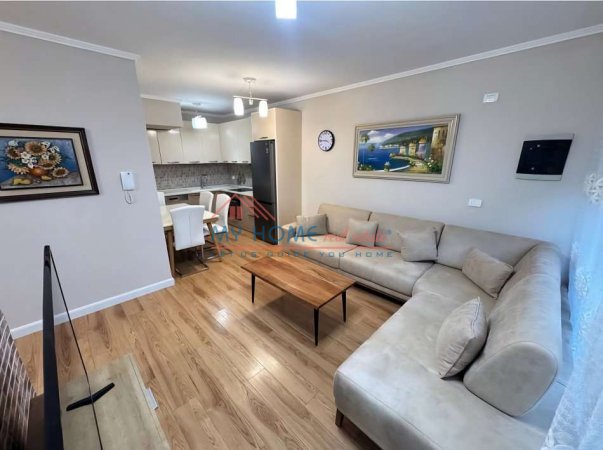 Tirane, jepet me qera apartament duplex 2+1+Ballkon , 109 m² 700 € (Kodra e Diellit 2)