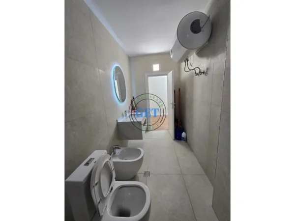 Durres, shitet apartament 2+1 Kati 1, 95 m² 88.000 € (Tek Parku Vala)