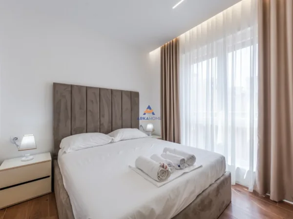 Tirane, jepet me qera apartament 1+1+Ballkon Kati 4, 55 m² 700 € (RRUGA ISLAM ALLA, MYSLYM SHYRI)