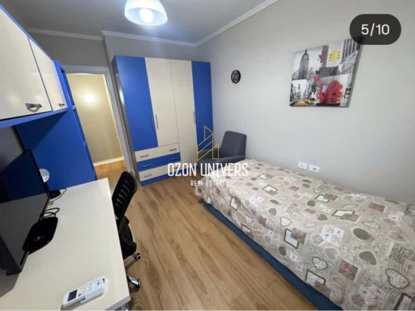 Tirane, jepet me qera apartament duplex 2+1 Kati 1, 105 m² 700 € (Kodra e Diellit)
