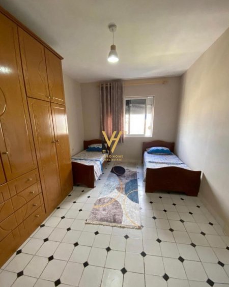 Tirane, jepet me qera apartament 2+1+Ballkon Kati 5, 100 m² 650 € (RRUGA E ELBASANIT)