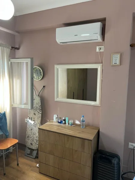 Tirane, shitet Vile 3 Katshe Kati 0, 200 m² 450.000 € (Prane Shkolles se Baletit)