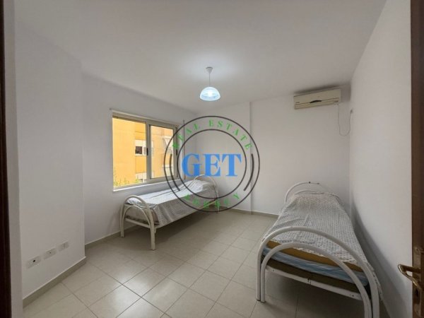 Durres, jepet me qera apartament 2+1+Ballkon Kati 5, 95 m² 300 € (Golem)