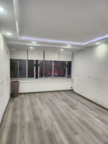 Tirane, shes apartament 2+1 Kati 2, 85 m² 250.000 € 