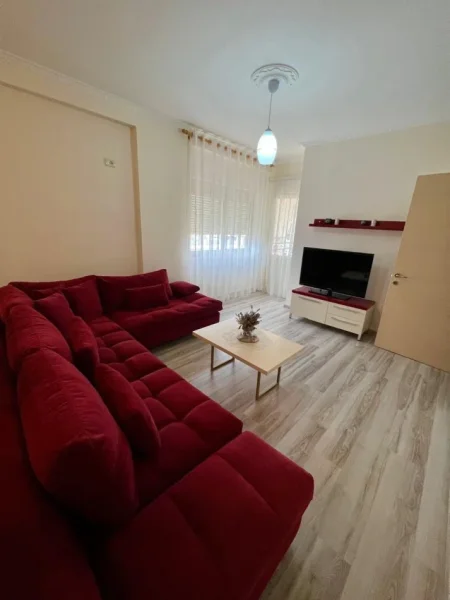 Tirane, shitet apartament 1+1 , 66 m² (astir)