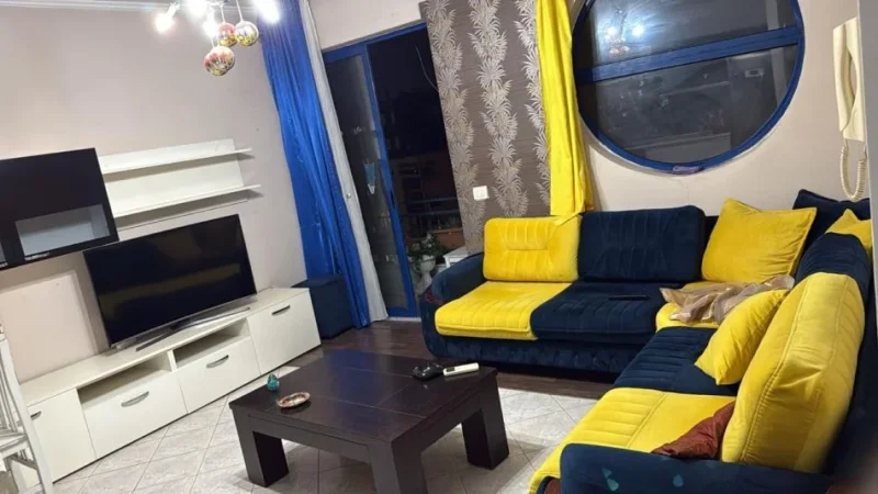 Tirane, jepet me qera apartament 1+1+Ballkon Kati 9, 80 m² 800 € (RRUGA E KOSOVAREVE)