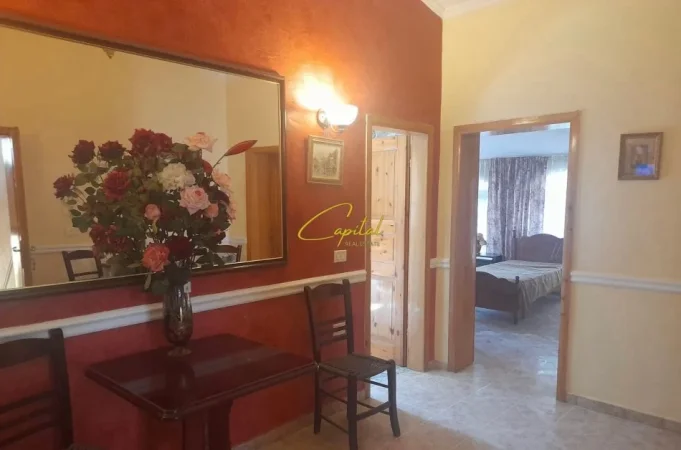 Tirane, jepet me qera apartament 2+1 Kati 3, 130 m² 600 € (KRISTAL CENTER)