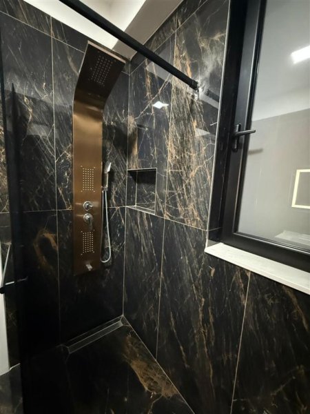 Tirane, jepet me qera apartament 2+1 Kati 3, 110 m² 650 € (urban gate)