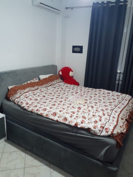 Tirane, jepet me qera 2+1 Kati 3, 100 m² 550 € (Astir)