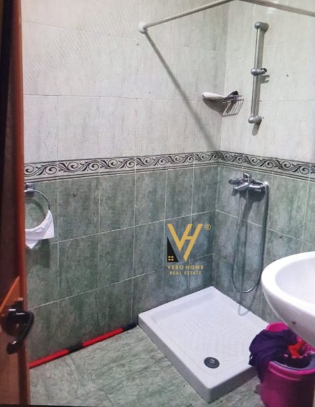 Tirane, jepet me qera apartament 2+1+Ballkon Kati 7, 110 m² 450 € (DON BOSKO)