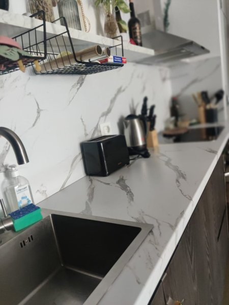 Tirane, jepet me qera apartament 1+1 Kati 4, 600 € (rruga e kavajes)