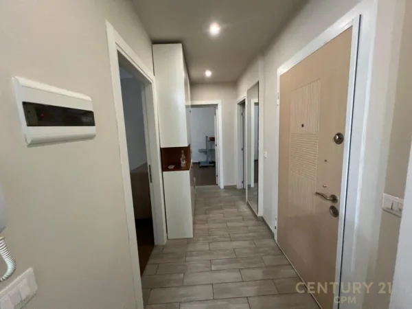 Tirane, jepet me qera apartament 2+1 Kati 2, 85 m² 800 € (KOMUNA E PARISIT)