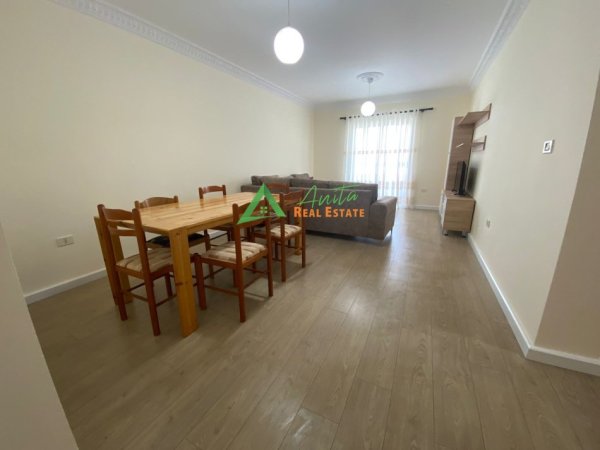 Tirane, jepet me qera apartament 2+1 Kati 2, 99 m² 550 € (Rruga Dritan Hoxha)
