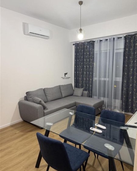 Tirane, jepet me qera apartament 1+1 Kati 4, 55 m² 500 € (KOMPLEKSI KAIMI)