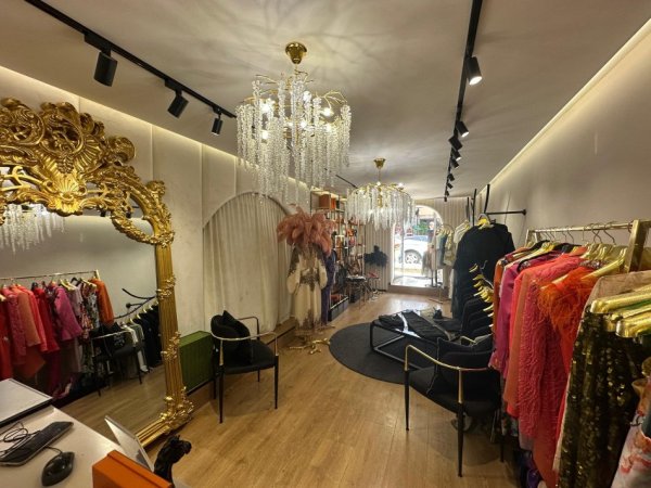 Tirane, shitet 1+1 , 44 m² 570.000 € 