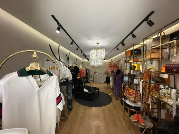 Tirane, shitet 1+1 , 44 m² 570.000 € 