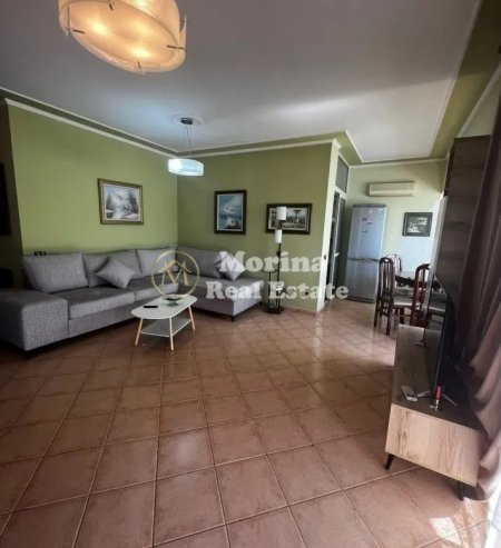 Tirane, jepet me qera apartament 2+1 Kati 9, 105 m² 650 € (Komuna e Parisit)
