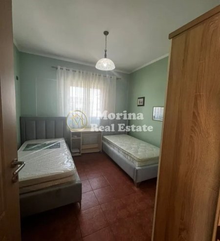 Tirane, jepet me qera apartament 2+1 Kati 9, 105 m² 650 € (Komuna e Parisit)