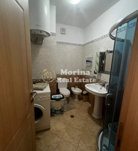 Tirane, jepet me qera apartament 2+1 Kati 9, 105 m² 650 € (Komuna e Parisit)