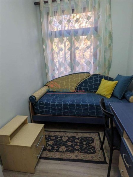 Tirane, jepet me qera apartament 2+1+Ballkon Kati 3, 76 m² 600 € (Bulevardi Bajram Curri)