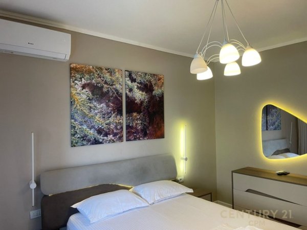 Tirane, jepet me qera apartament 1+1 Kati 11, 67 m² 950 € (Barrikada)