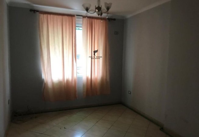 Tirane, jepet me qera apartament 2+1 Kati 2, 70 m² 400 € (MUHAMED GJOLLESHA)