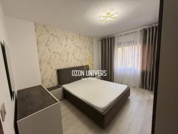 Tirane, jepet me qera apartament 1+1 Kati 3, 65 m² 600 € (Komuna e Parisit!)