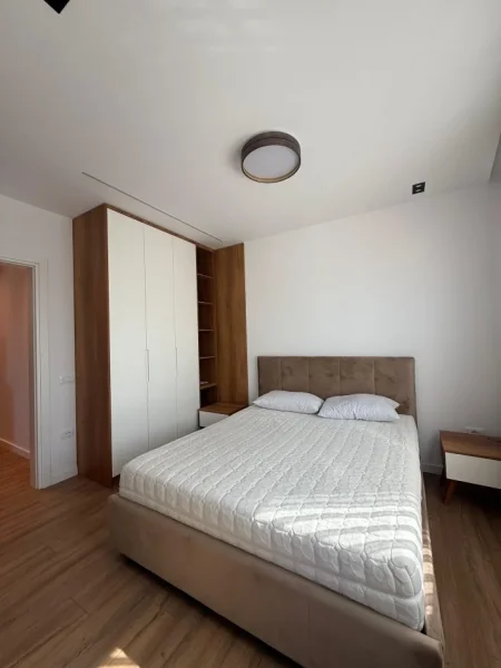 Tirane, jepet me qera apartament 1+1 Kati 9, 60 m² 650 € (Kompleksi Delijorgji)