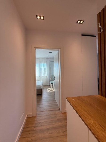 Tirane, jepet me qera apartament 1+1 Kati 9, 60 m² 650 € (Kompleksi Delijorgji)