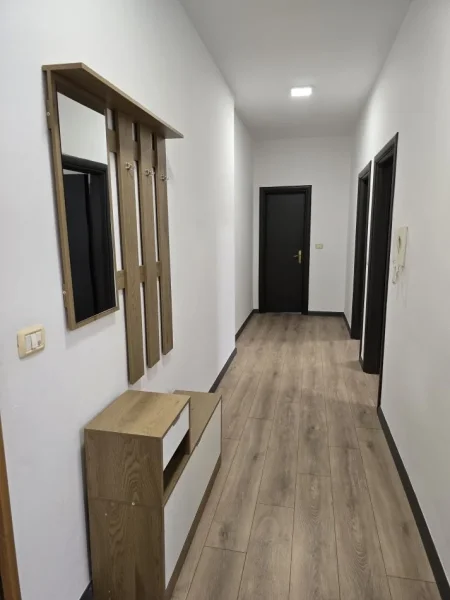 Tirane, shitet apartament 2+1 Kati 5, 82 m² 185.000 € (Komuna e Parisit)