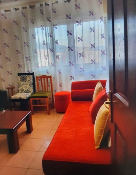 Tirane, jepet me qera apartament 1+1 Kati 7, 70 m² 500 € (Don Bosko, Pallatet e Arabit)