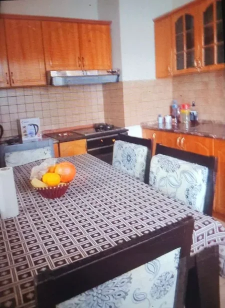 Tirane, jepet me qera apartament 1+1 Kati 7, 70 m² 500 € (Don Bosko, Pallatet e Arabit)